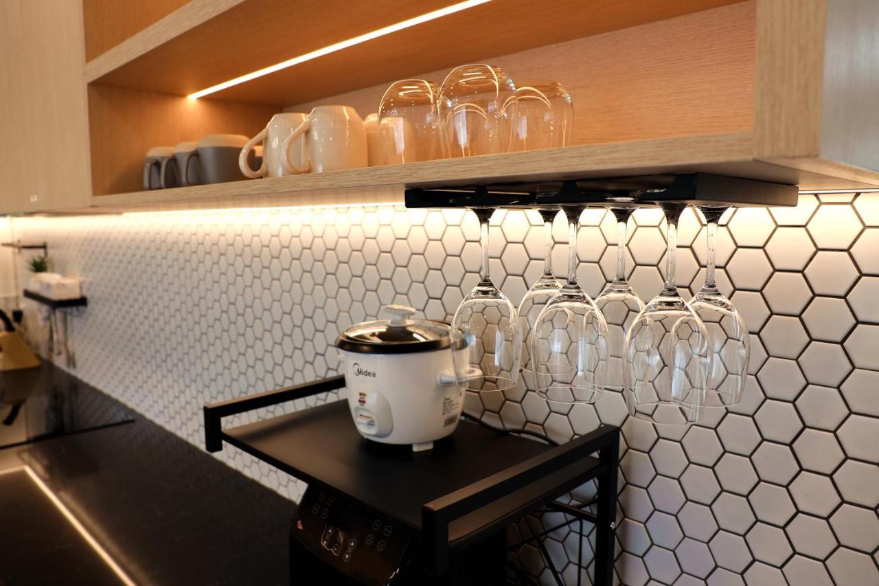 Luxury Brand New Designer Living Apartamento Auckland Exterior foto