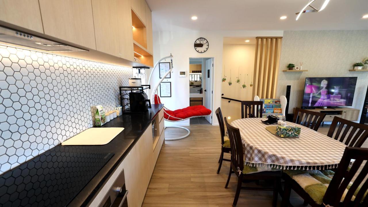 Luxury Brand New Designer Living Apartamento Auckland Exterior foto