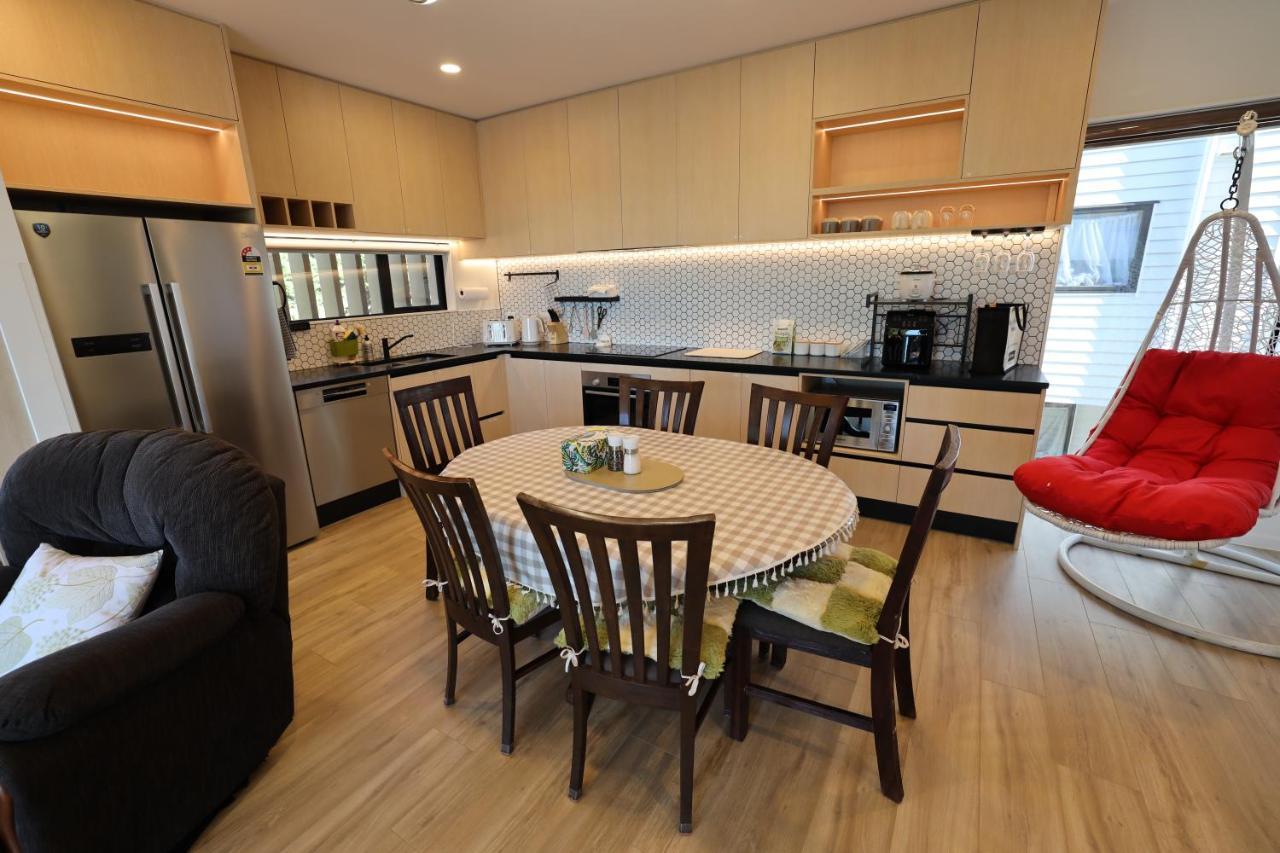 Luxury Brand New Designer Living Apartamento Auckland Exterior foto